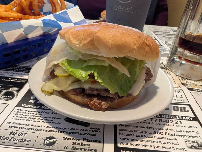 Thin Steakburgers With A Cult Following