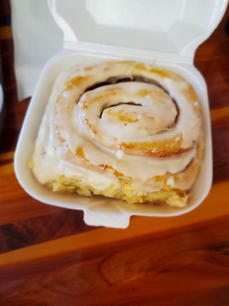 Those Famous Cinnamon Rolls Those Famous Cinnamon Rolls