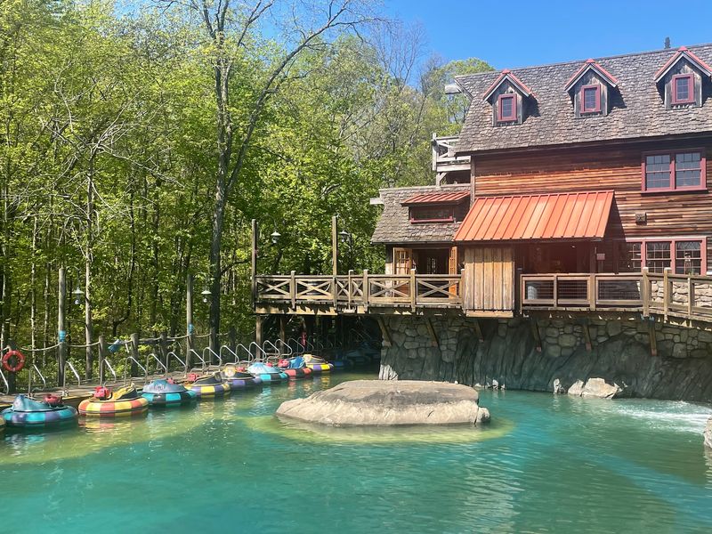 Timing, Lines, and Smart Tips for Your Visit