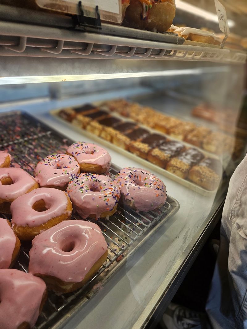 Titus Bakery, Lebanon, IN