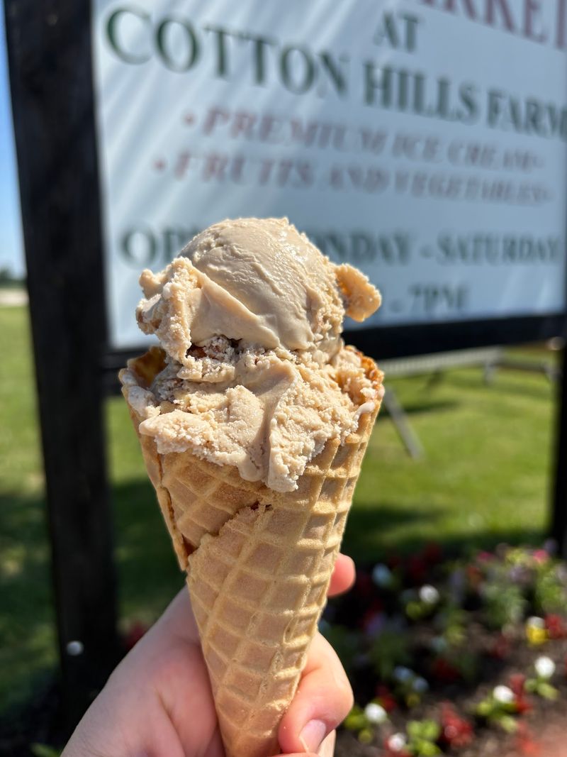 Tony's Ice Cream and That Famous Peach Scoop