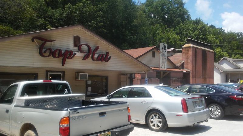 Top Hat Barbecue, Blount Springs, Alabama