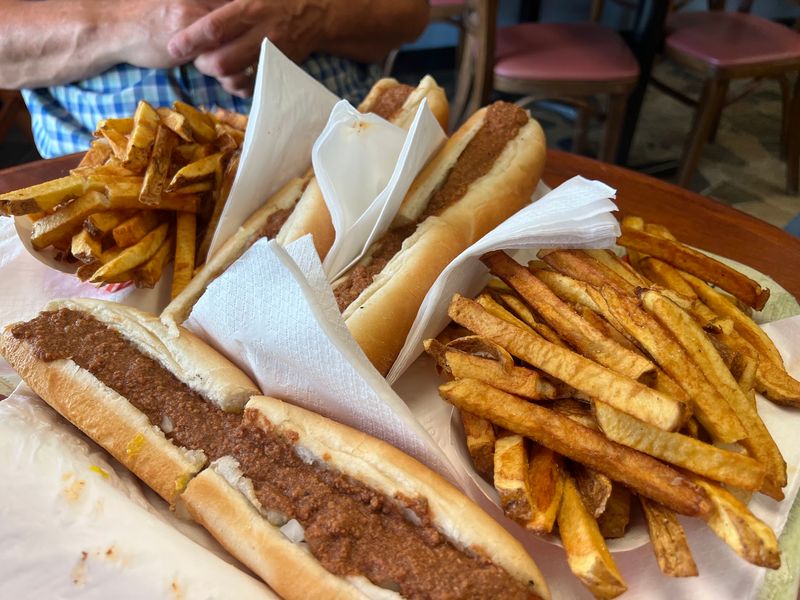Torony's Giant Hotdog, Hilldale, PA