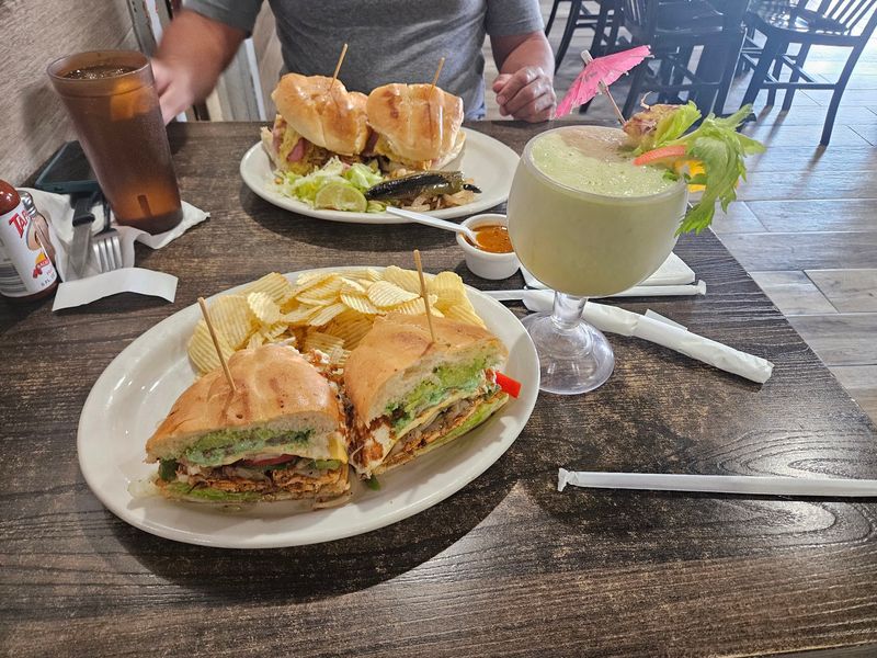 Tortas That Built the Name