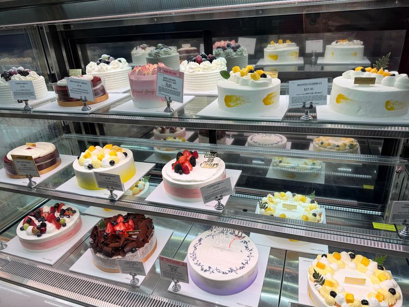Tous les Jours Bakery Café - Frederick, Frederick, MD Tous les Jours Bakery Café - Frederick, Frederick, MD