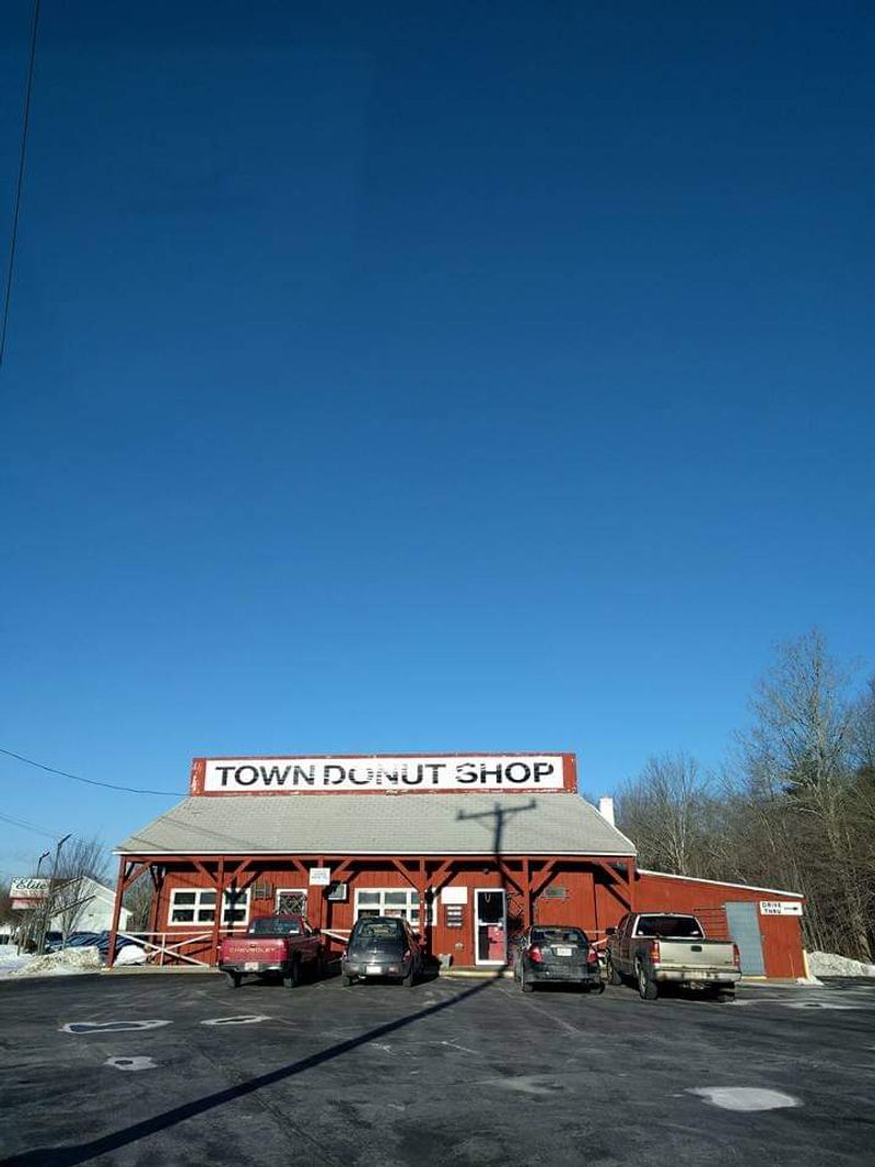 Town Donut Shop, Dartmouth, MA