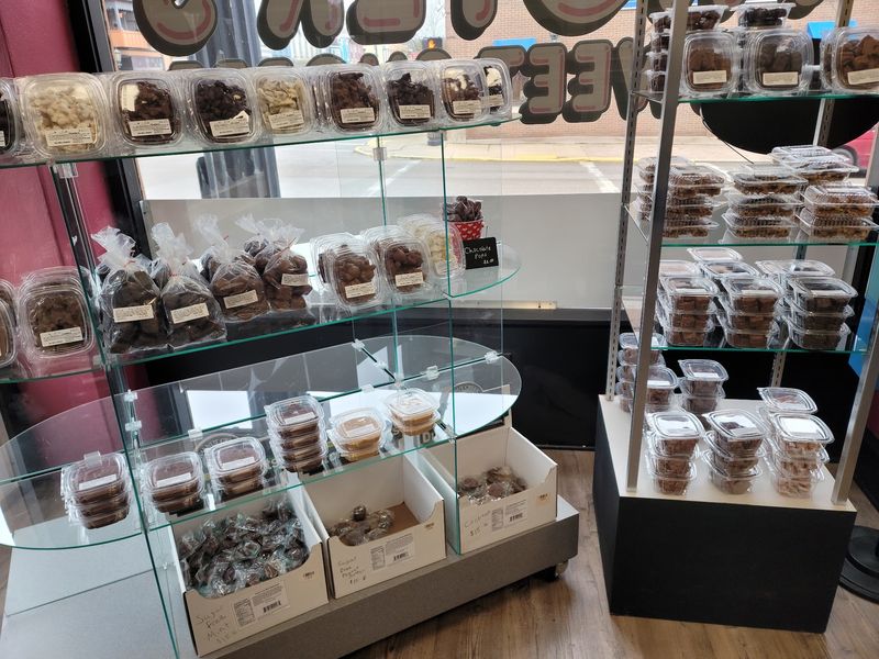 Troyer's Sweet Shoppe, Millersburg, OH