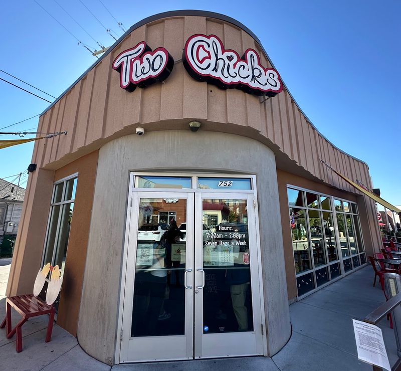 Two Chicks, Reno, NV Two Chicks, Reno, NV