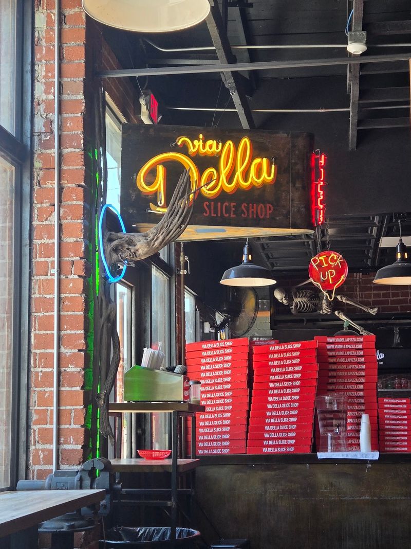 Via Della Slice Shop, Phoenix, AZ Via Della Slice Shop, Phoenix, AZ