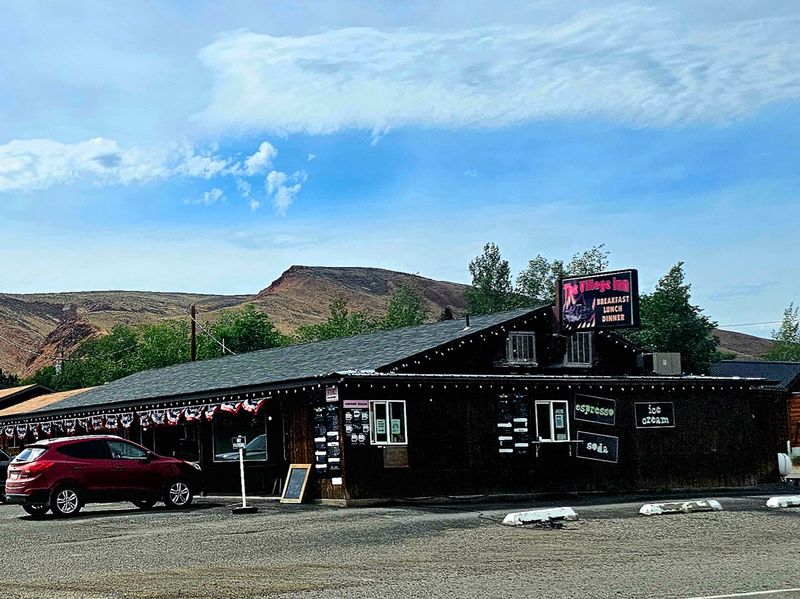 Village Inn Restaurant, Challis, ID