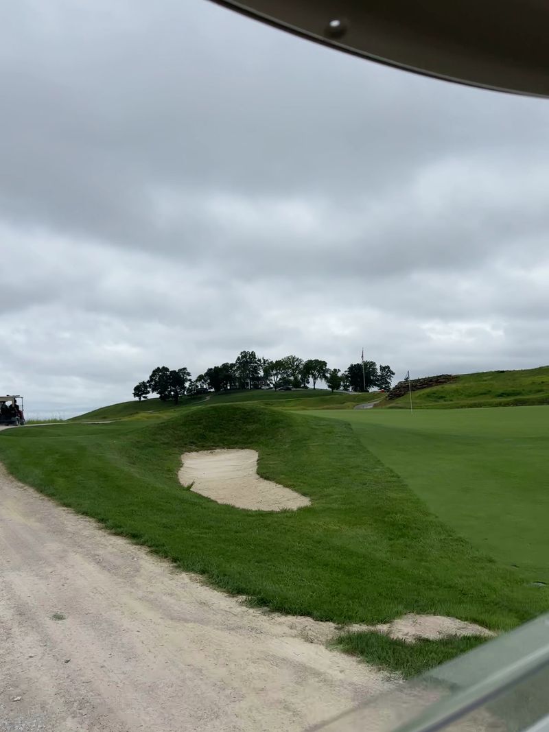 Waste Bunkers And Clever Hazards Waste Bunkers And Clever Hazards