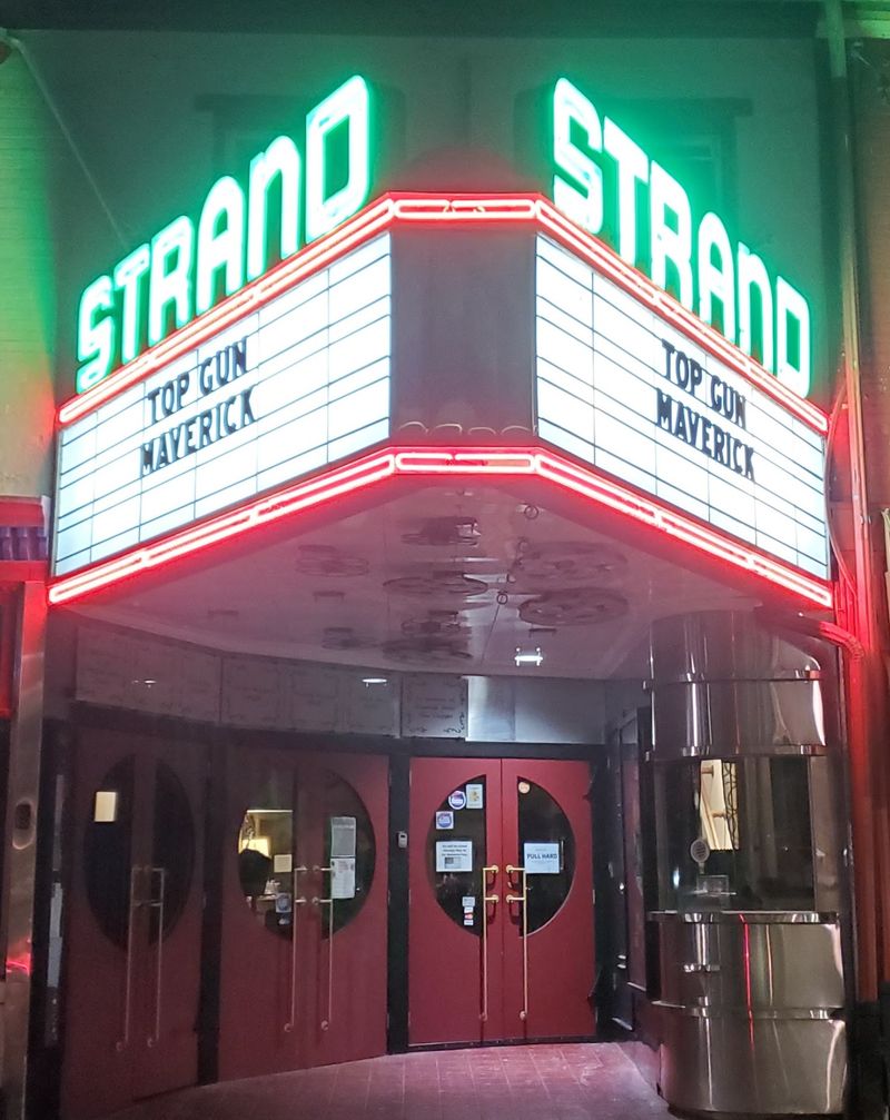 What Lands on the Marquee