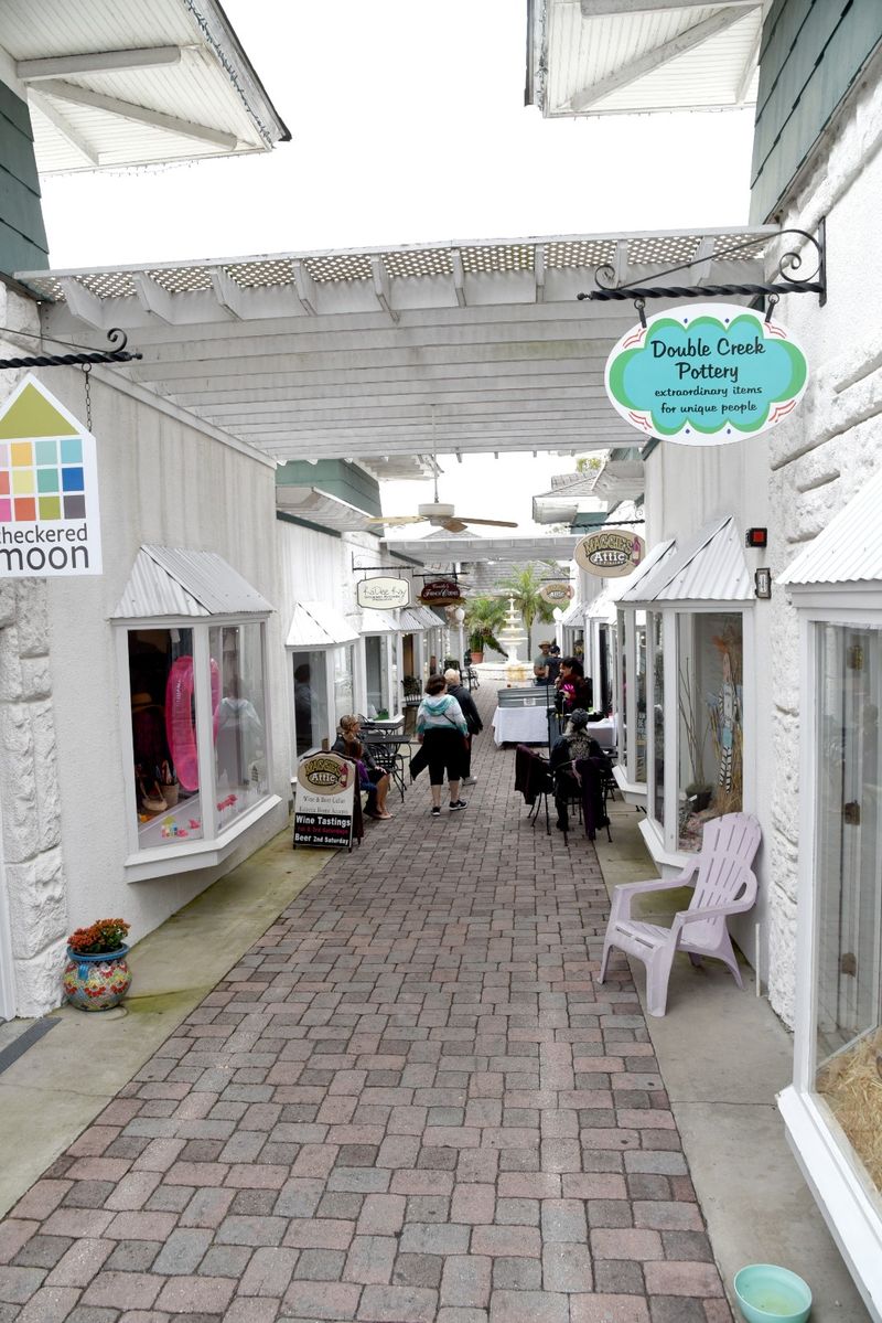 Where Antique Hunters Feel at Home Where Antique Hunters Feel at Home