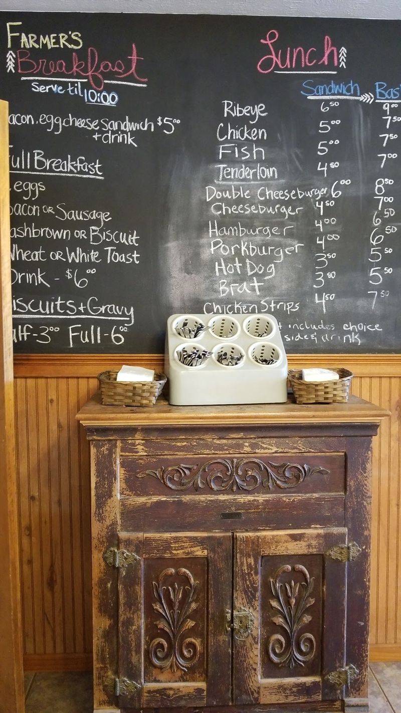 Where Breakfast Meets the Sale Barn