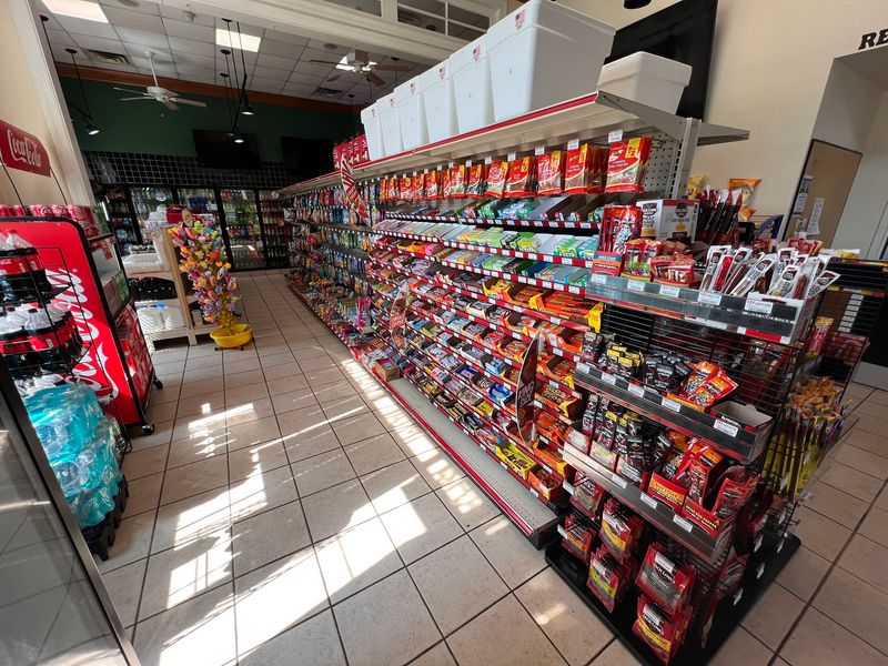 Where Groceries And Hot Meals Meet