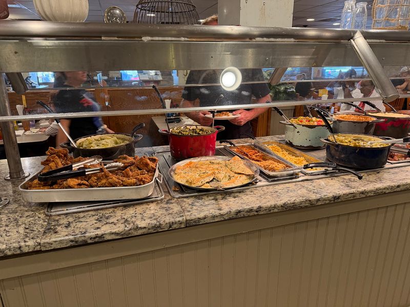Where Southern Cooking Sets Up Shop Where Southern Cooking Sets Up Shop