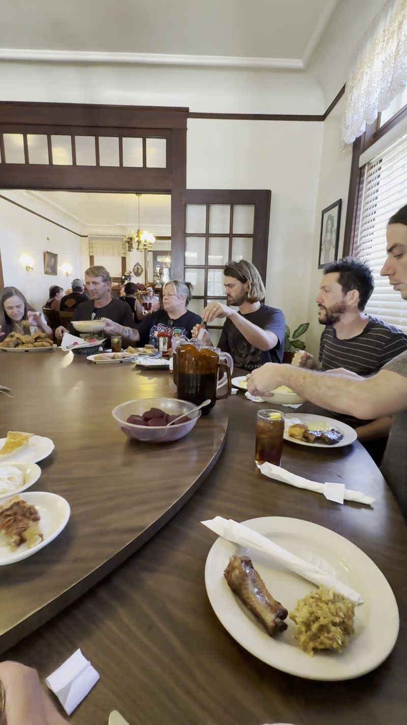 Where Strangers Become Tablemates