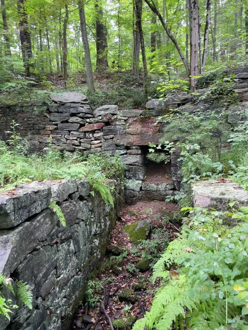 Where The Vanished Town Rests