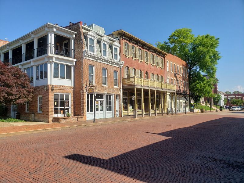 Where This Riverside Street Comes Alive