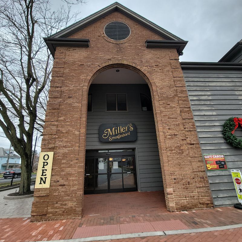 Where To Find It Along Lincoln Highway