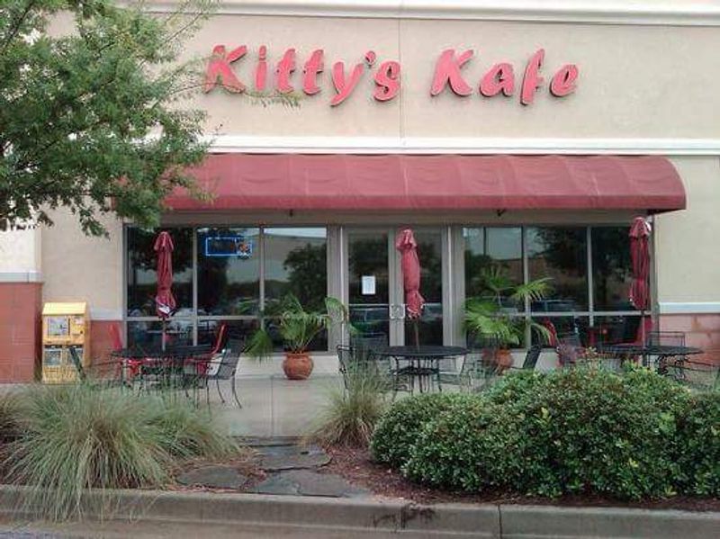 Where To Find This Beloved Gulf Shores Cafe