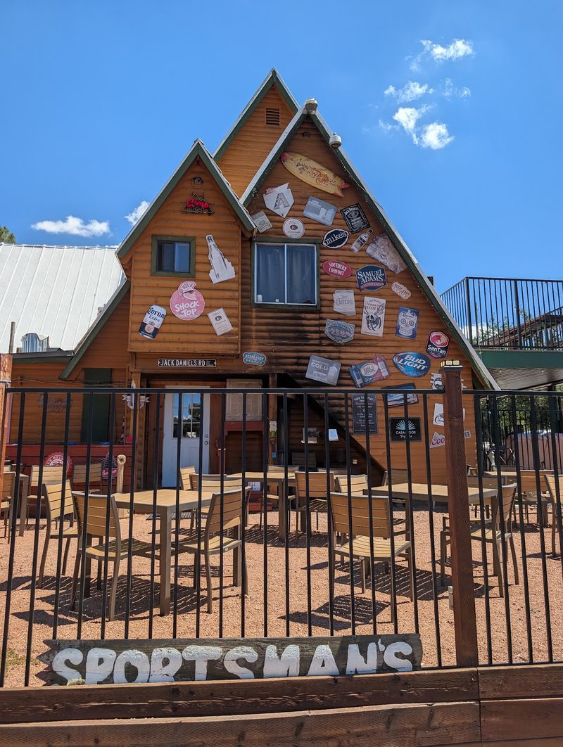 Where To Find This Rim Country Hideaway
