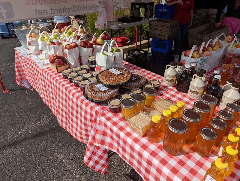 Whitefish Bay Farmers Market, Whitefish Bay, WI Whitefish Bay Farmers Market, Whitefish Bay, WI