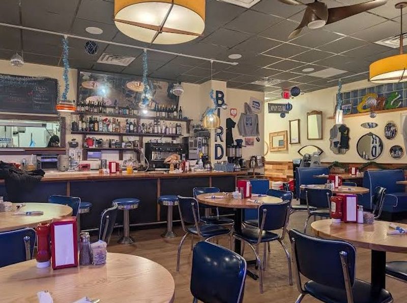 Who Fits Right In At The Bluebird