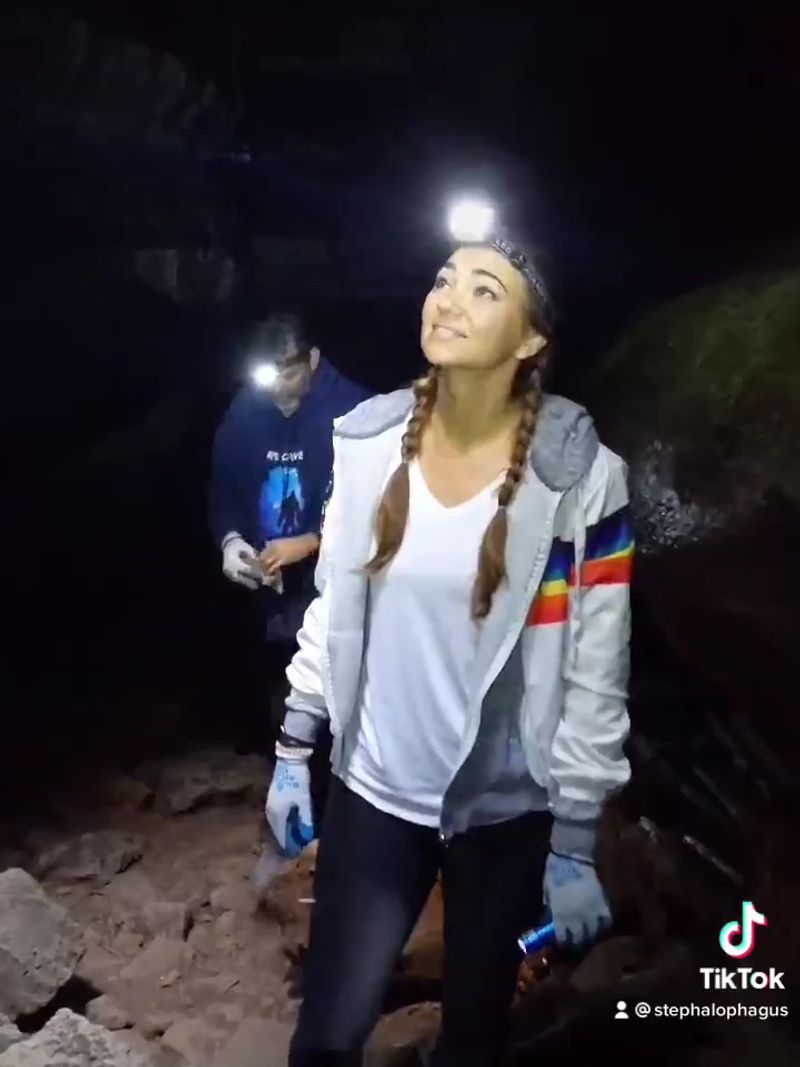 Why A Headlamp Beats A Flashlight Every Time