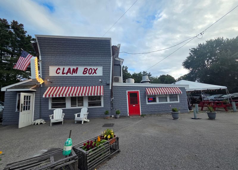 Why Regulars Keep Coming Back