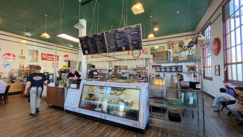 Why This Anacortes Cafe Earns The Trip