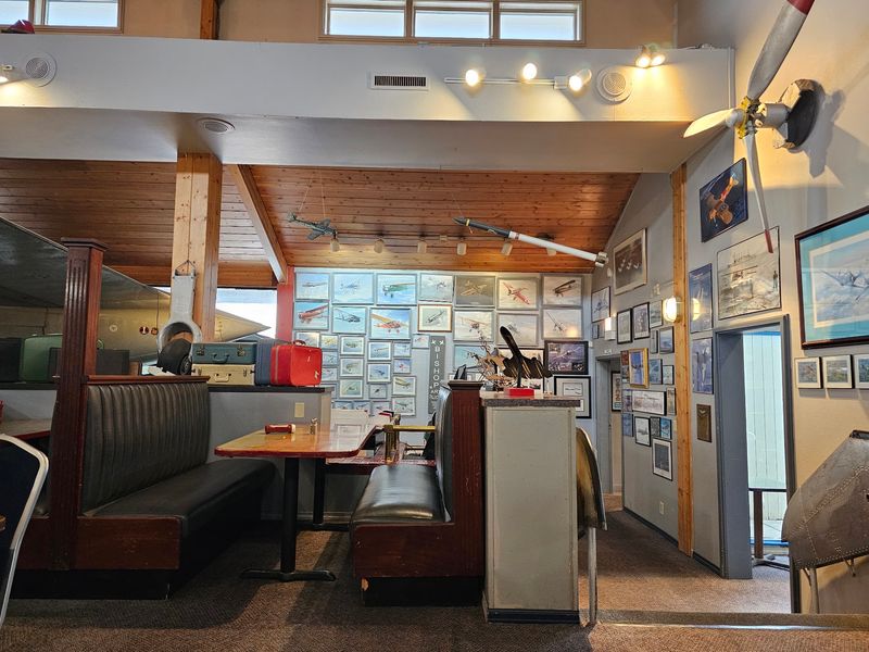 Why This Colorado Springs Landmark Keeps Filling Seats