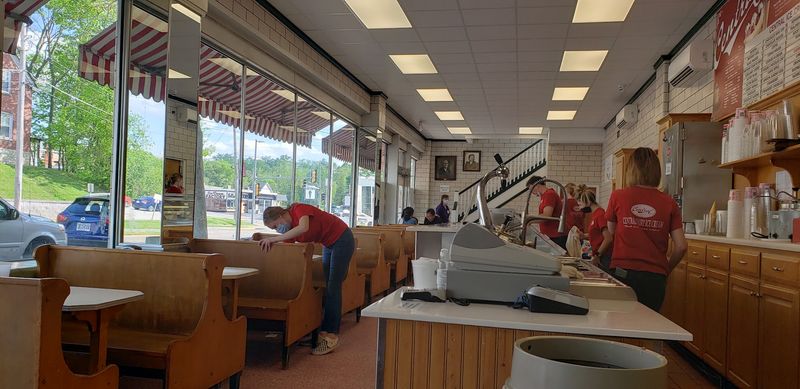 Why This Counter Keeps Winning Hearts