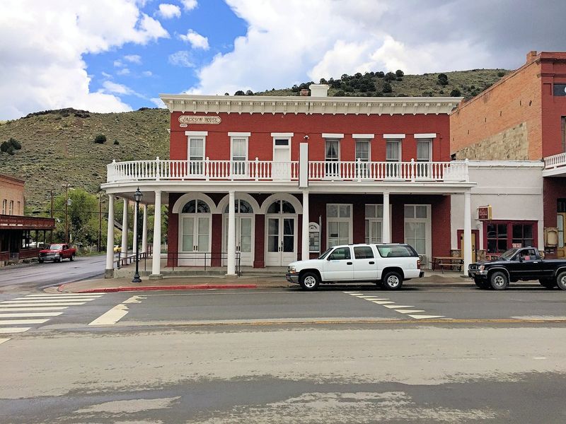 Why This Old Hotel Still Earns Its Keep