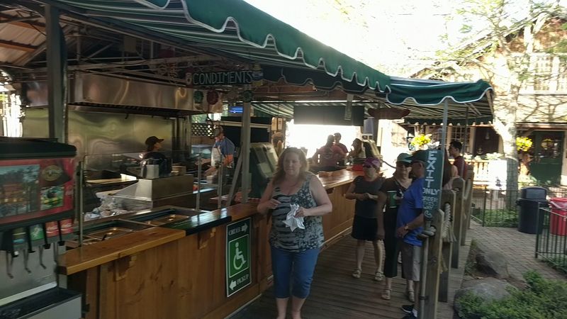 Why This Old-School Stand Still Wins Hearts