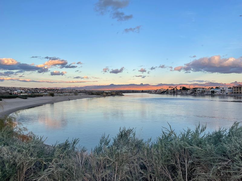 Why This River Bend Keeps Calling People Back Why This River Bend Keeps Calling People Back