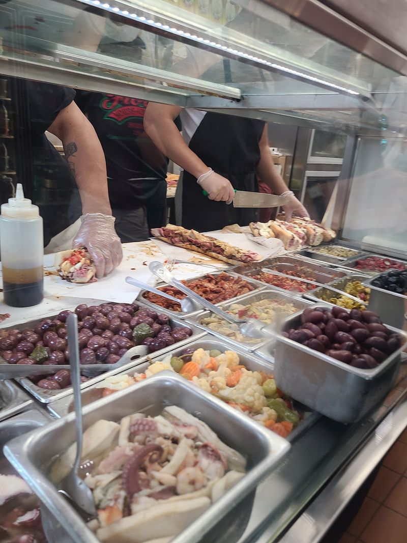 Why This Sandwich Stop Is Worth the Trip