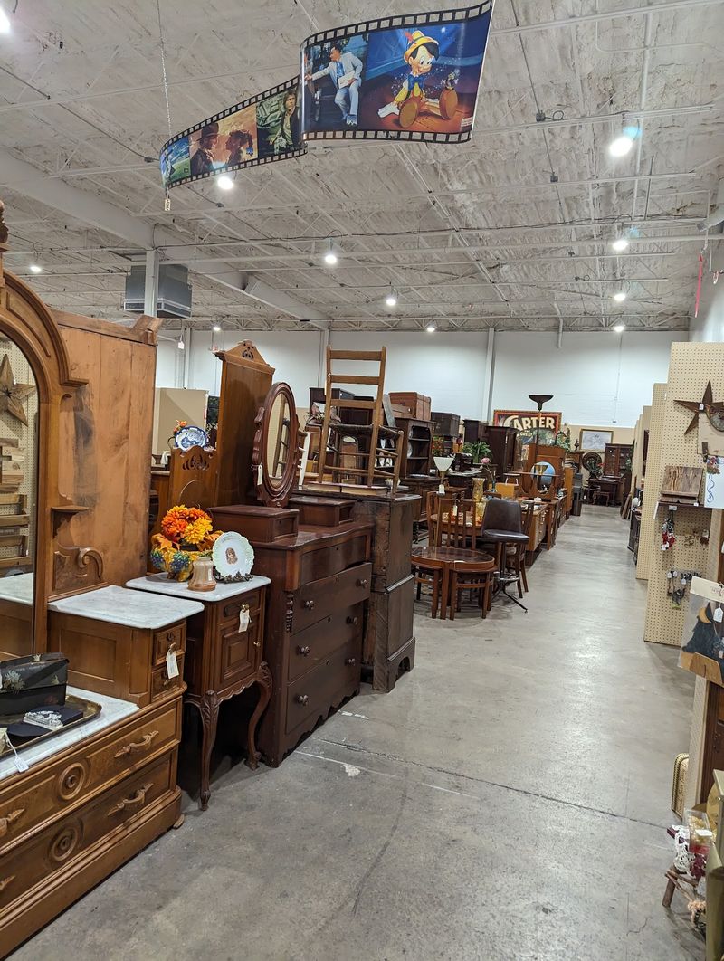 Why This Springfield Landmark Is Worth The Trip