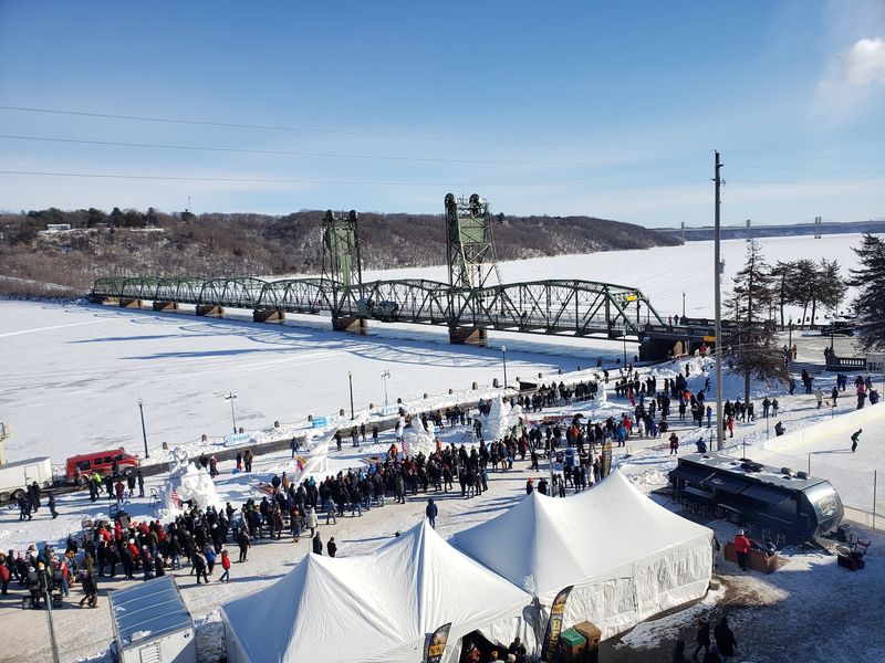 Winter Festivals And Year-Round Draw Winter Festivals And Year-Round Draw