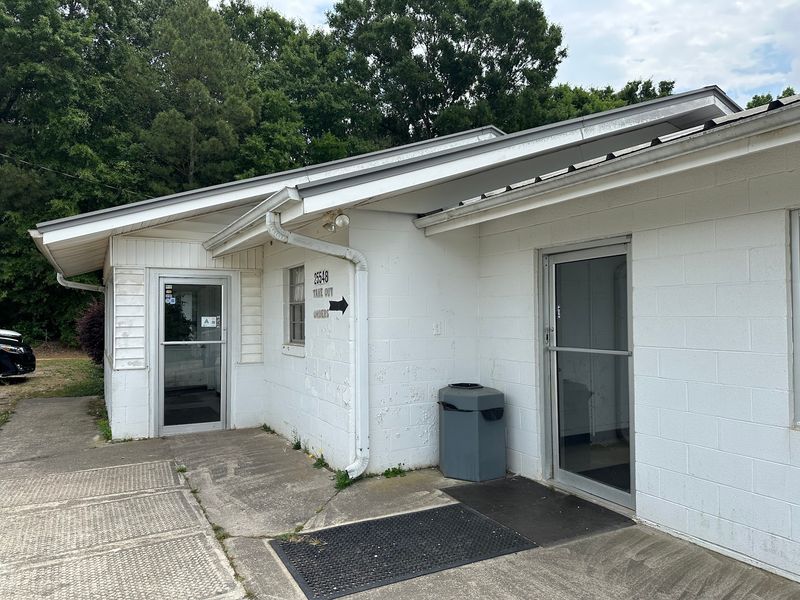 Wise's Bar-B-Que House, Newberry