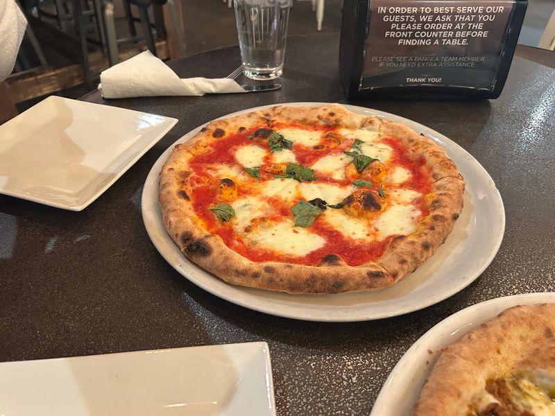 Wood-Fired Neapolitan Worth the Drive