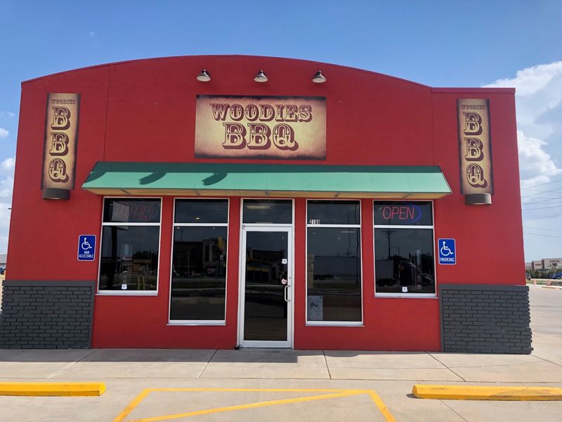 Woodies Smokehouse BBQ, McPherson, KS