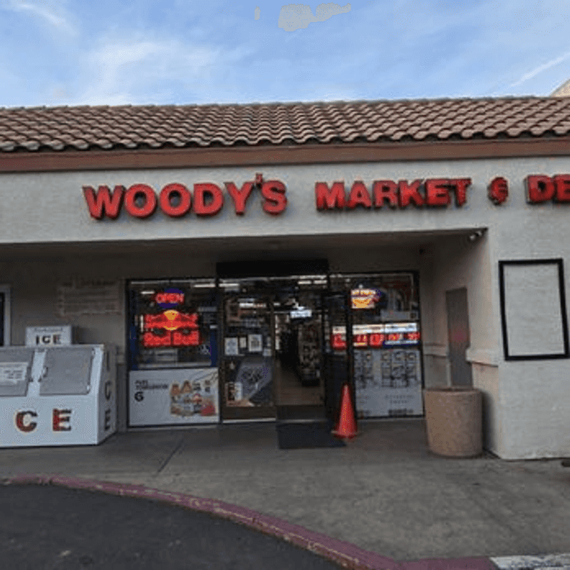 Woody's Deli, Springfield