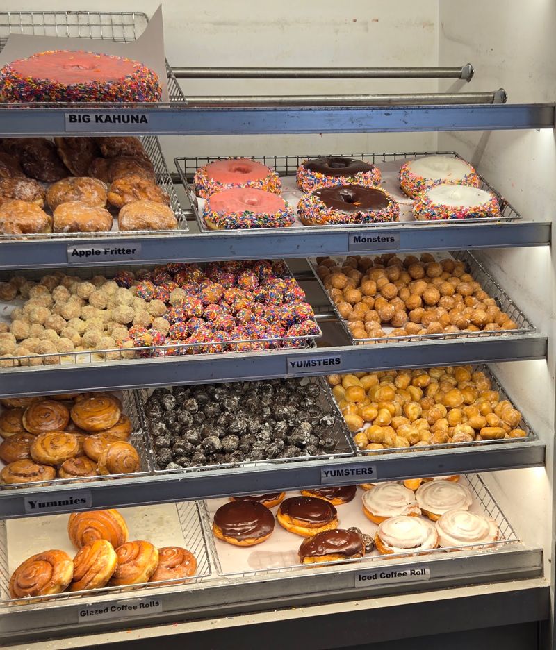 Yum Yum Bake Shops, Warminster, PA