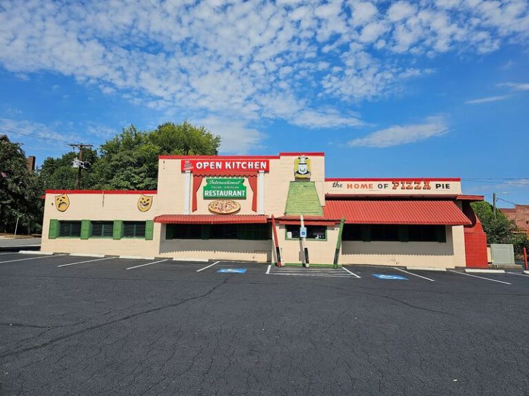 Italian Food Fans Across North Carolina Swear By The Red Sauce At These 8 Family Restaurants