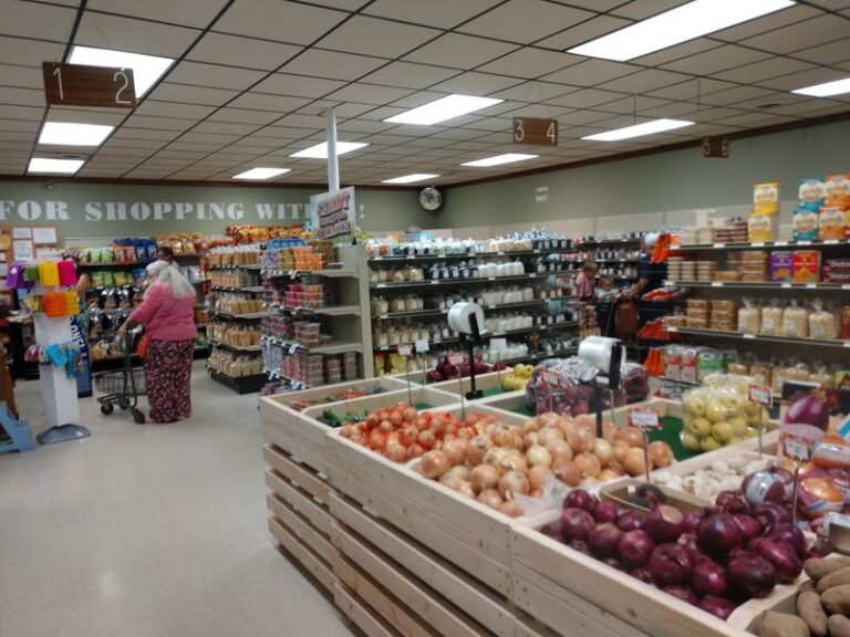 Bargain Hunters Fill Their Carts At These 6 Ohio Amish Bulk Food Stores
