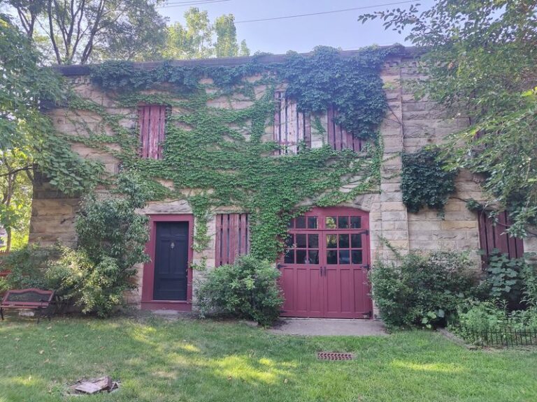 This Ornate Ohio Castle Is So Steeped In Hauntings You Can Book An Overnight Stay Inside