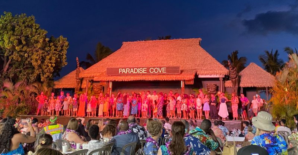 Locals Have Been Grinding Poi And Pounding Kalua Pork At This Oahu Luau For Generations