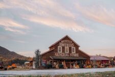 Seven Tennessee General Stores Where The Cracker Barrel Days Never Ended