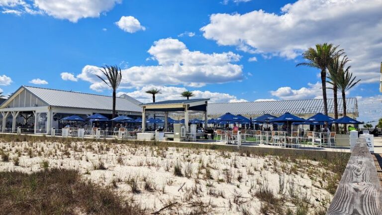 Down In Alabama’s Coastal Towns, 8 Family-Run Seafood Shacks Locals Have Cherished For Generations
